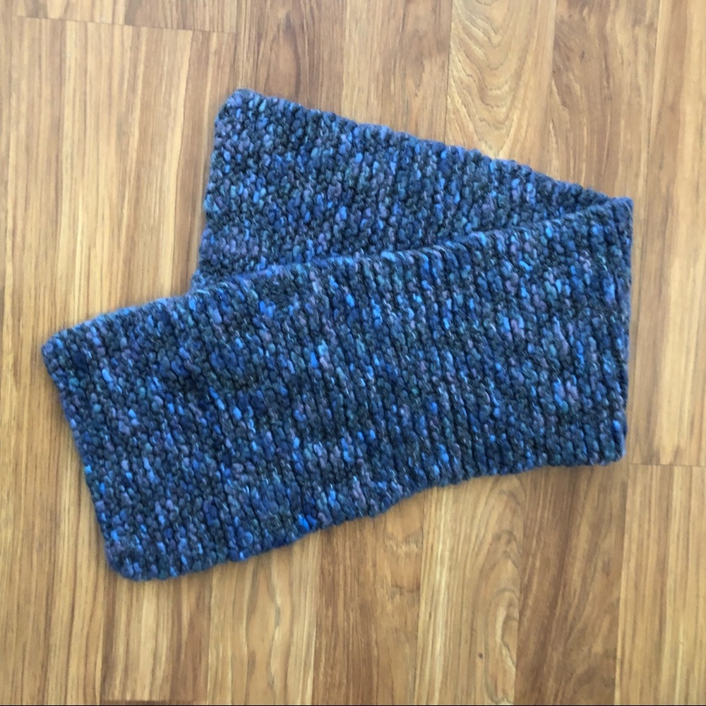 Hand knitted thick scarf